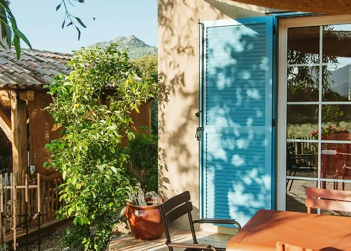 Cozy Near The In Corsica